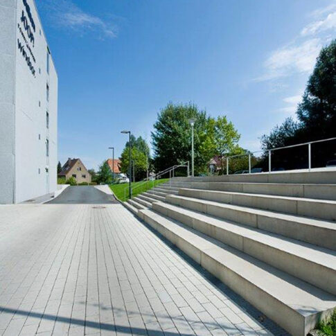 Parkplatz und Wegebau ROEHSE & FISCHER Garten und Landschaftsbau